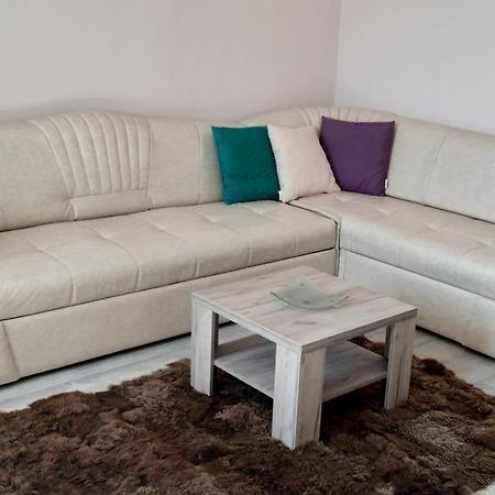 Lux Apartman Чачак Экстерьер фото